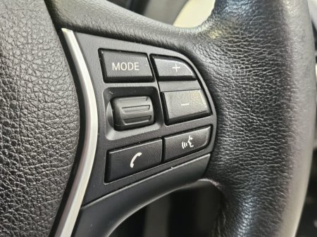 2017 BMW 1 Series 116d SE thumbnail