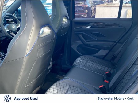 2025 Volkswagen Tiguan - thumbnail 24