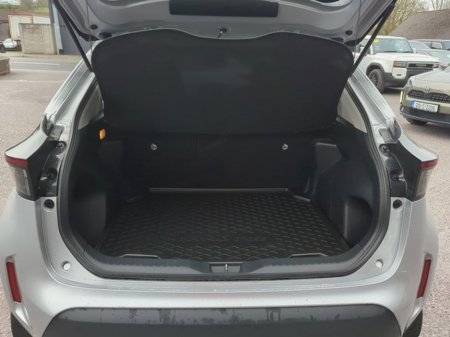 2025 Toyota Yaris Cross - thumbnail 10