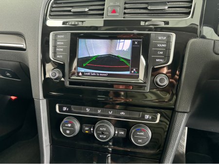 2013 Volkswagen Golf - thumbnail 8