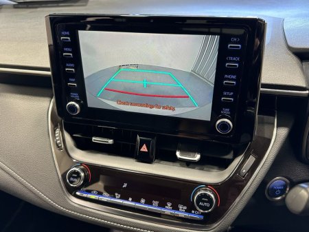 2019 Toyota Corolla Luna Self Charging Hybrid €20,800 thumbnail