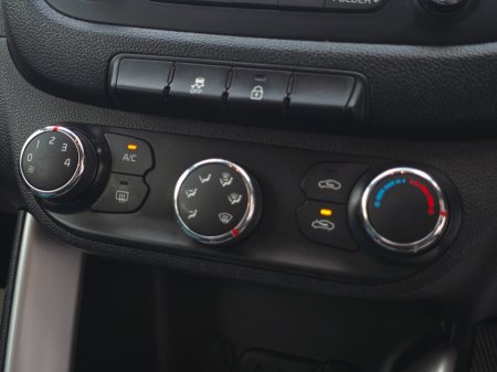 2015 Kia Ceed 1.4 TX Diesel €7,950 thumbnail