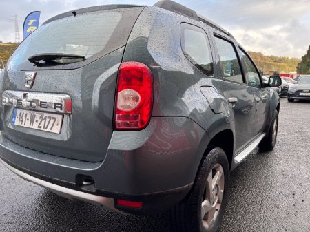 2014 Dacia Duster 1.5 dCi 110 SIGNATURE 4WD €6,450 thumbnail