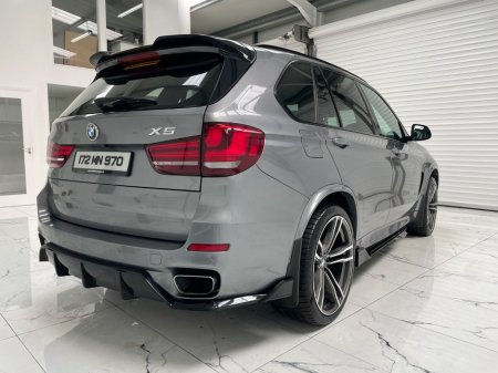 2017 BMW X5 - thumbnail 3