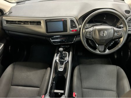 2017 Honda HR-V 1.5 I VTEC ES 5DR €13,950