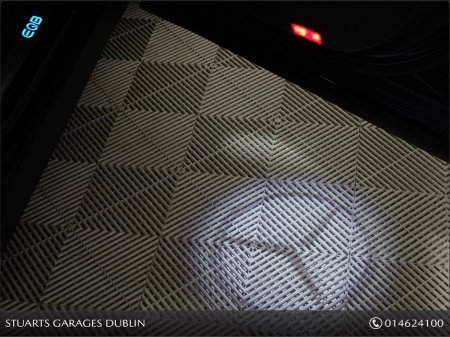 2025 Mercedes-Benz EQB EQB 300 4Matic AMG LINE PREMIUM PLUS *7 SEATER*: SLIDING DOUBLE SUNROOF, KEYLESS ENTRY, HEADS UP DISPLAY, ELECTRIC MEMORY SEATS, 360 CAMERAS €53,945 thumbnail