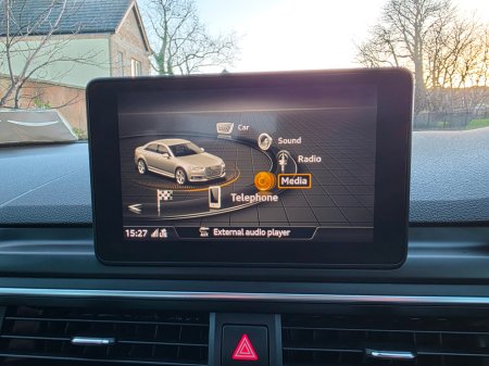 2019 Audi A4 2.0 Tfsi 35 Sline 150PS 4DR €20,950 thumbnail