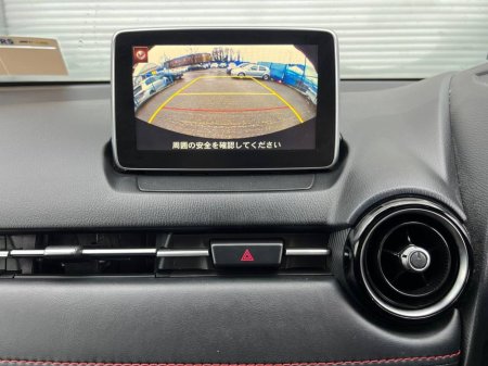 2016 Mazda Demio 1.3 SKYACTIV // 15" ALLOYS // HEATED SEATS // HEADS UP DISPLAY €10,900 thumbnail