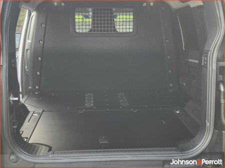 2024 Land Rover Defender DEFENDER 110 3.0 D HARD TOP SE (Remainder of 5 Manufacturer Warranty) €74,900 thumbnail