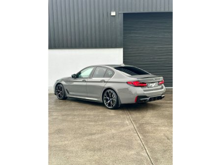 2021 BMW 5 Series - thumbnail 14