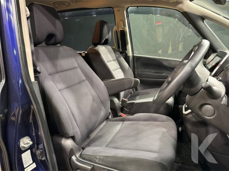 2018 Nissan Serena S-HYBRID AUTOMATIC 2.0L - POWER SLIDING DOORS - 360/REVERSE CAMERA - CRUISE CONTROL €18,950 thumbnail