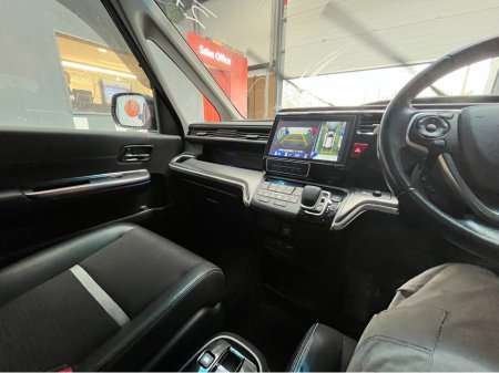 2021 Honda Stepwagon €31950 2021 HONDA STEPWAGON EHEV EX G SPADA SENSING 2.0 AUTOMATIC / CRUISE CONTROL / 360° PARKING CAMERA / 7 SEATS / AUTOMATIC DOORS €31,950 thumbnail