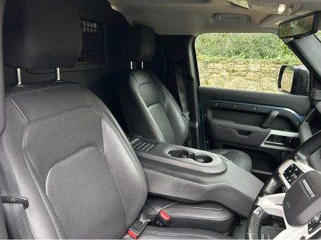 2023 Land Rover Defender 3.0D 110 SE 3 Seat Commercial €50,365 thumbnail