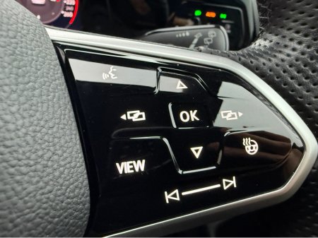 2022 Volkswagen Golf R-LINE 2.0TDI 150BHP AUTOMATIC €33,950 thumbnail