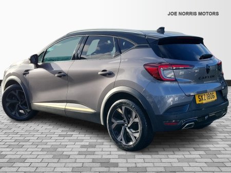 2023 Renault Captur E-TECH ENGINEERED 1.6i HRV AUTO 145HP €27,950 thumbnail