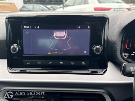 2023 SEAT Ibiza PA 1.0 TSI 110HP DS thumbnail