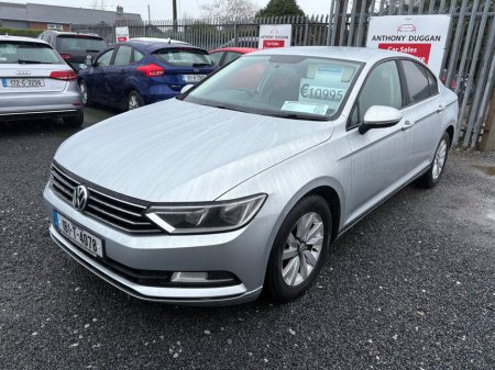 2016 Volkswagen Passat 1.6 TDI 120HP Trendline €10,995 thumbnail