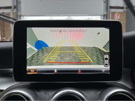 2018 Mercedes-Benz C Class €23950! 2018 MERCEDES-BENZ C220D LAUREUS EDITION 2.2 AUTOMATIC / CRUISE CONTROL / REVERSE CAMERA / ELECTRIC MEMORY & HEATED SEATS / PADDLE SHIFTERS €23,950 thumbnail