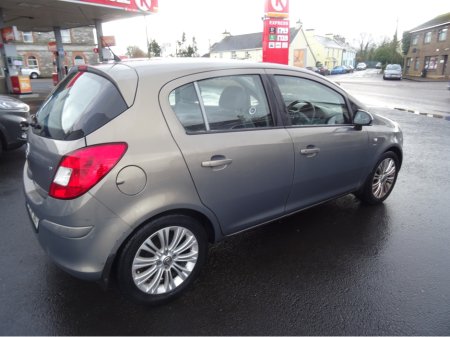 2012 Vauxhall Corsa 1.2 SE AIR CONDITIONING 85PS 5DR €3,000 thumbnail
