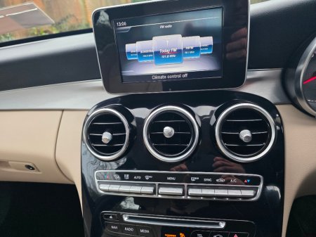 2018 Mercedes-Benz C Class C 180 4DR Auto €21,950 thumbnail