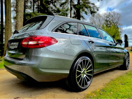 2018 Mercedes-Benz C Class - thumbnail 3