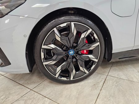 2024 BMW 5 Series 550E ! OVER 114K NEW €73,950 thumbnail