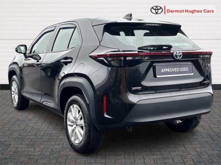 2024 Toyota Yaris Cross LUNA HYBRID 4DR AUTO €28,750 thumbnail