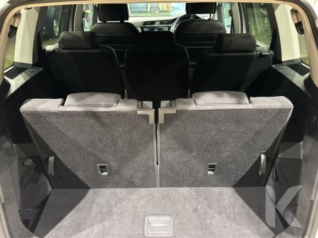 2017 Volkswagen Touran - thumbnail 17