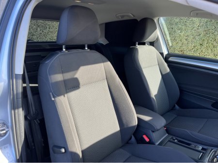 2019 Volkswagen Golf - thumbnail 10