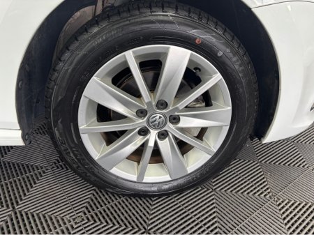 2016 Volkswagen Polo - thumbnail 5