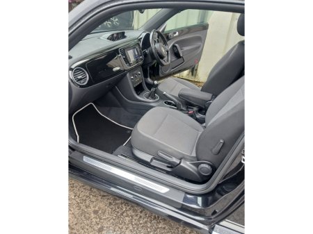 2016 Volkswagen Beetle 1.2 TSI 105HP BEETLE BMT €14,995 thumbnail