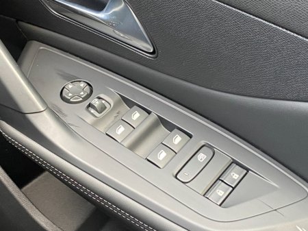 2026 Peugeot 408 MHEV 145BHP e-DCS6 Allure Auto thumbnail