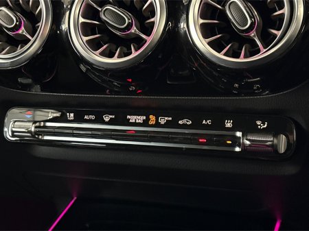 2025 Mercedes-Benz EQA - thumbnail 21