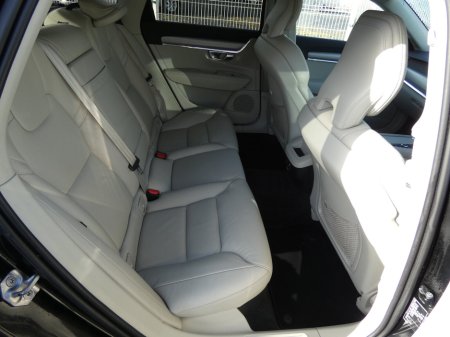 2019 Volvo V90 - thumbnail 10