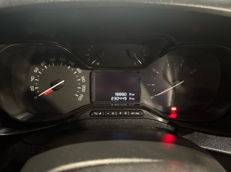 2020 Toyota Proace City - thumbnail 12