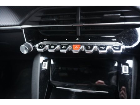 2024 Peugeot 2008 - thumbnail 13