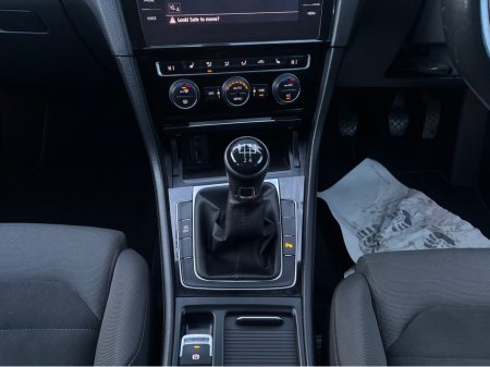 2017 Volkswagen Golf HIGHLINE 1.6 TDI MANUAL 5SPEED 5DR 115HP 5 €16,650 thumbnail