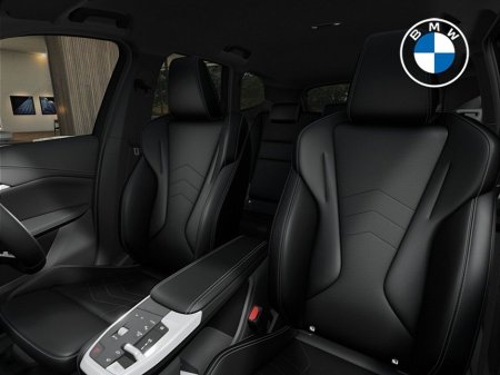 2026 BMW iX1 - view 4