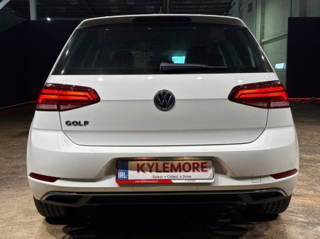 2019 Volkswagen Golf TSI COMFORT LINE - FACTORY ALLOYS - REVERSE CAMERA - DIGITAL DASH - CRUISE CONTROL - MULTI FUNCTION STEERING WHEEL €18,950 thumbnail