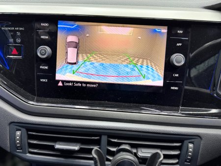 2018 Volkswagen Polo 1.0 TSI 65HP Trendline €15,900 thumbnail