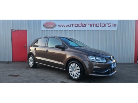 2015 Volkswagen Polo - thumbnail 1