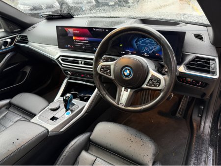 2023 BMW i4 M-SPORT..SUNROOF..KEYLESS ENTRY €32,350 thumbnail