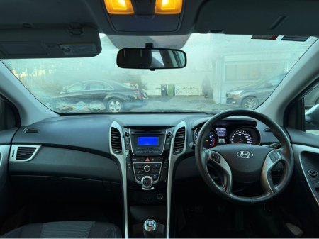 2012 Hyundai i30 1.4 CLASSIC 5DR ELITE 4DR €6,490 thumbnail