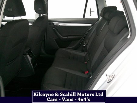 2020 Skoda Octavia - thumbnail 15