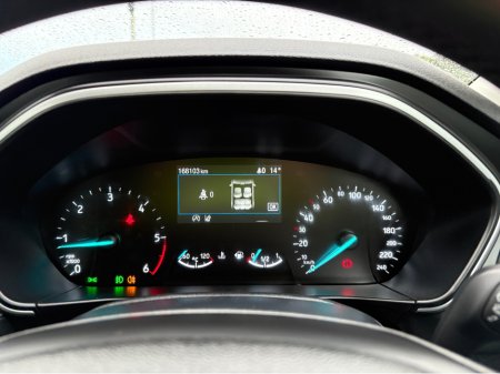 2022 Ford Focus ZETEC EDITION 1.5 TD 120 M M6 4DR €19,950 thumbnail