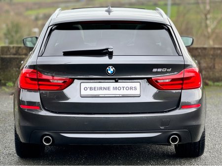 2019 BMW 5 Series 520D TOURING * PANROOF * 3D CAMERA PACK * €24,950 thumbnail
