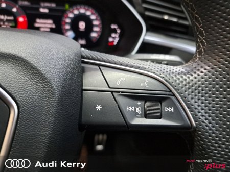 2024 Audi Q3 35TDI 150HP S-LINE AUTOMATIC €48,900 thumbnail