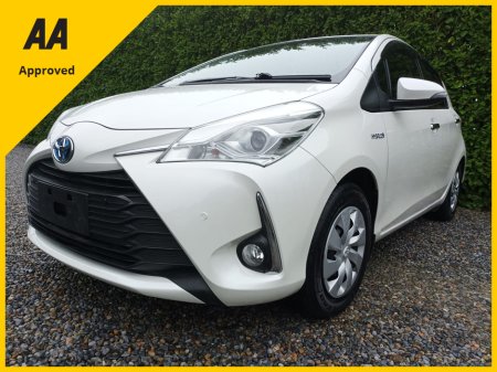 2019 Toyota Yaris 1.5 PETROL HYBRID AUTOMATIC ONLY 53,817kms JUST FULLY SERVICED INCLUDING 4 NEW TYRES 2 YEARS NCT 1 YEAR ROAD TAX HIGH SPEC CAR REVERSE CAMERA LARGE TOUCHSCREEN MULTIMEDIA SYSTEM PARKING SENSORS €17,949 thumbnail
