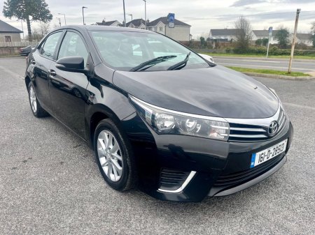 2016 Toyota Corolla - thumbnail 4