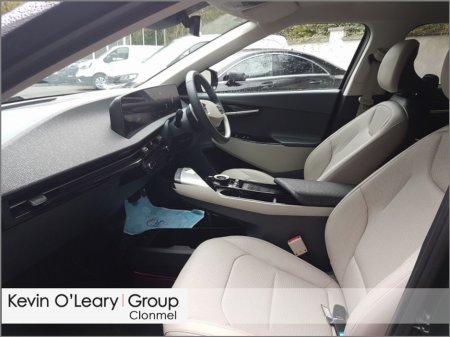 2023 Kia EV6 - thumbnail 4